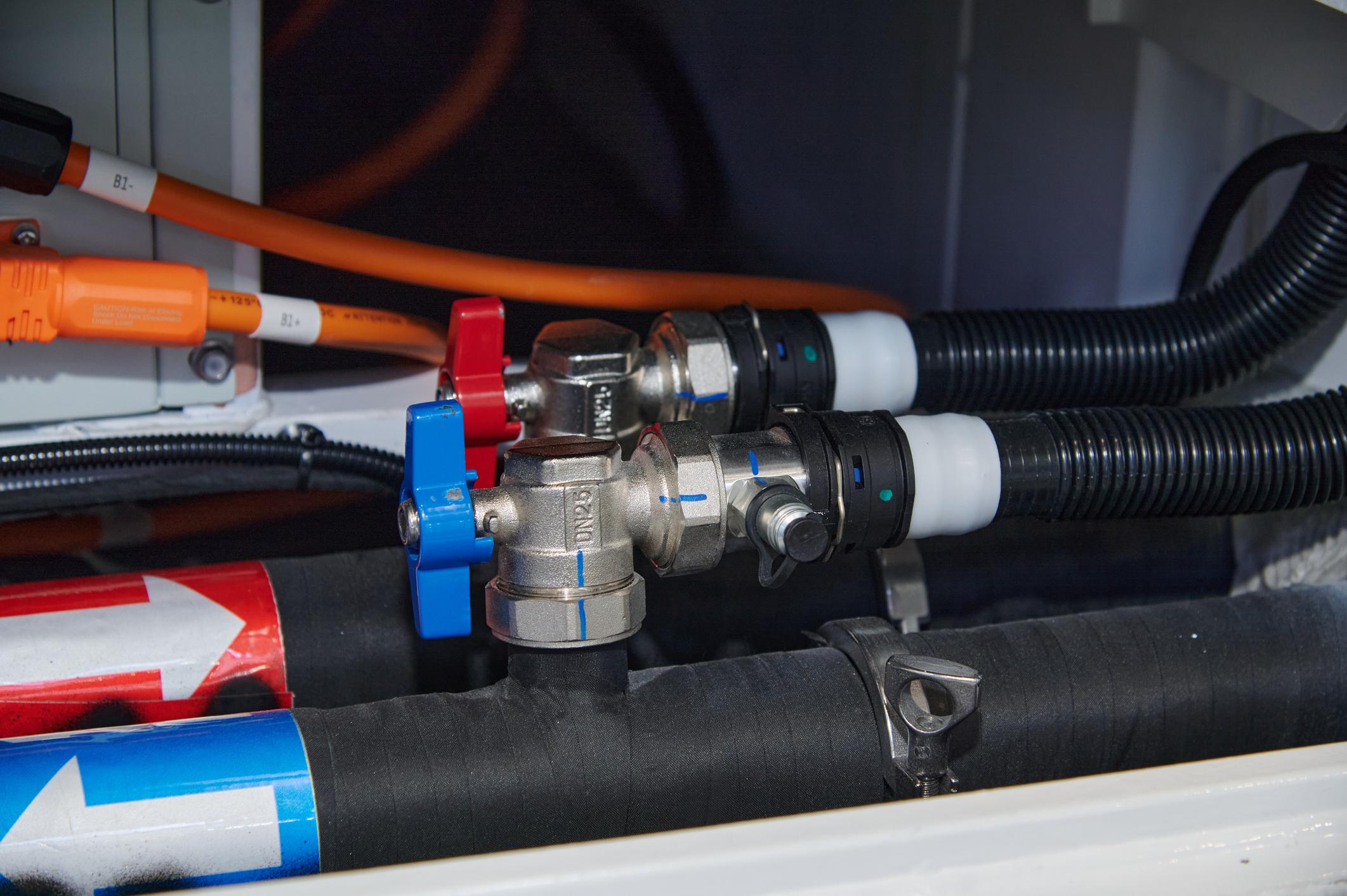 How to Choose a Reliable Hydraulic Control Valve Supplier for Stable System Performance How to Choose a Reliable Hydraulic Control Valve Supplier for Stable System Performance